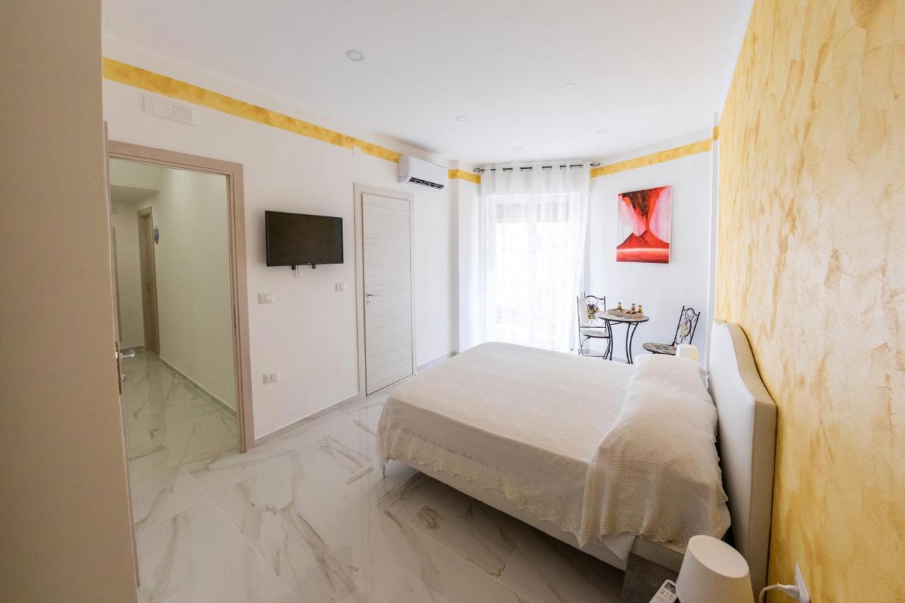 B&B Mary Sant'Elia Napoli Eksteriør billede
