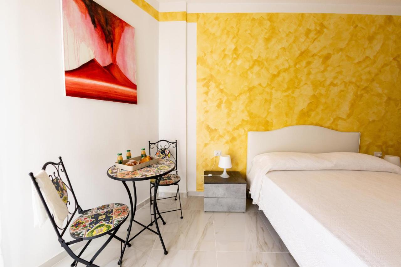 B&B Mary Sant'Elia Napoli Eksteriør billede