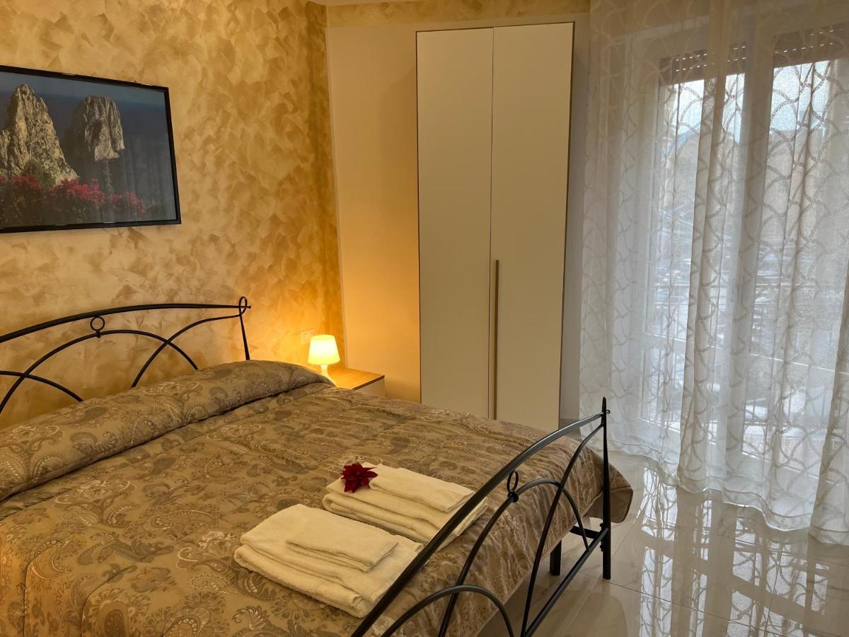B&B Mary Sant'Elia Napoli Eksteriør billede